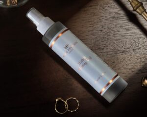 skincare face mist - marie reynolds hydr8 misting veil