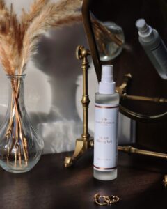 skincare face mist - marie reynolds hydr8 misting veil
