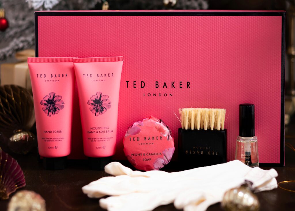 afforable Christmas gift guide - ted baker London luxury Handcare set