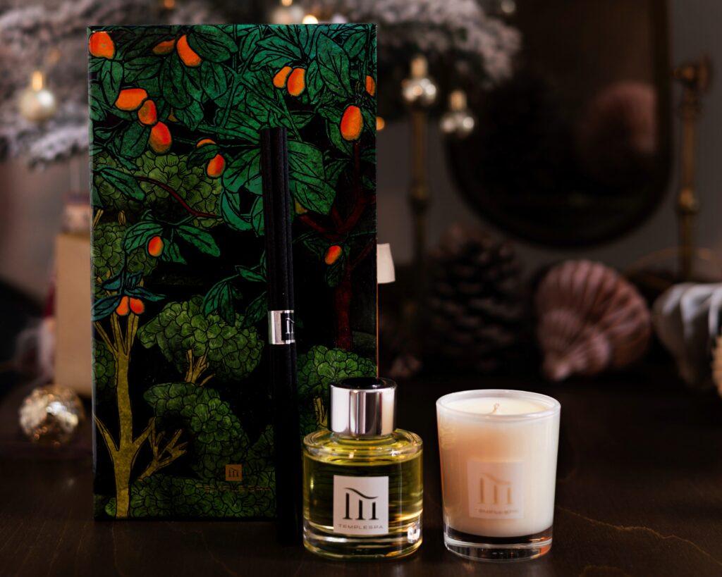 Christmas Gift Guide - Luxury Beauty Gift Ideas - home fragrance with Temple Spa diffuser and candle